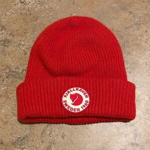 Fjallraven heavy weight beanie red excellent condition